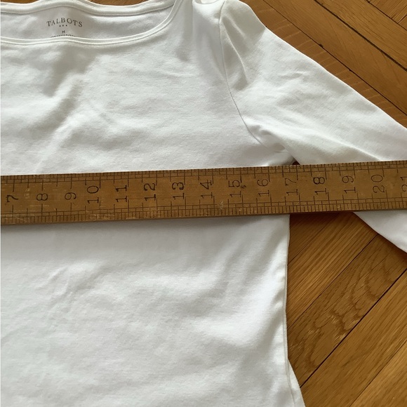 Talbots Classic White 3/4 length Sleeves Top - Picture 5 of 7